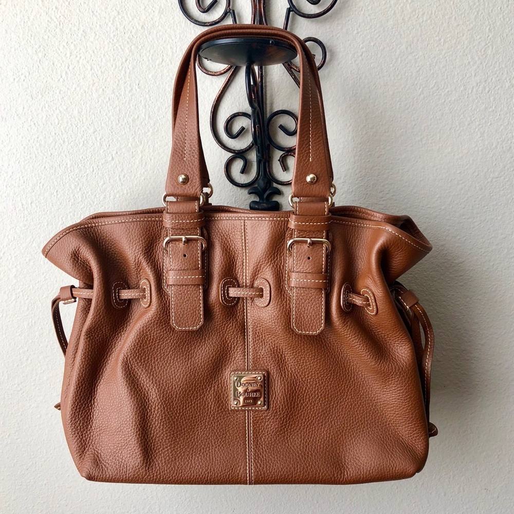 Dooney & Bourke Bag